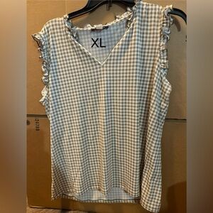 Women’s blouse size XL